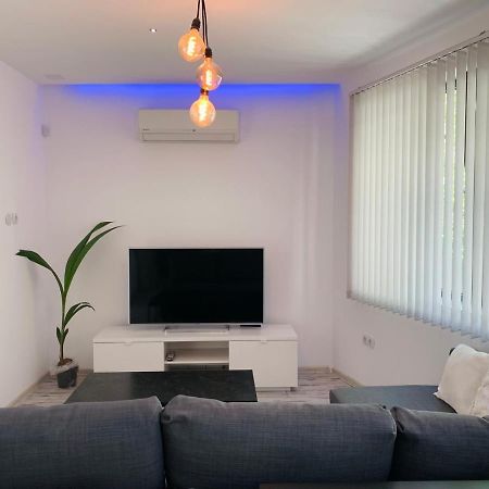 Nordic Style Apartment With Underground Parking Σόφια Εξωτερικό φωτογραφία